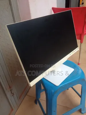 Very Clean 24 Inches Frameless Monitor