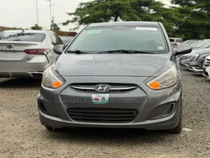 Hyundai Accent SE Sedan 2017 Silver