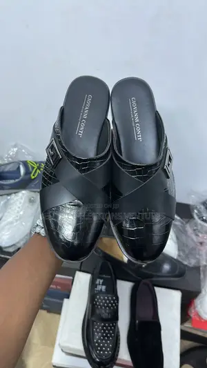 Pure Authentic Italian Giovanni Conti Half Shoes