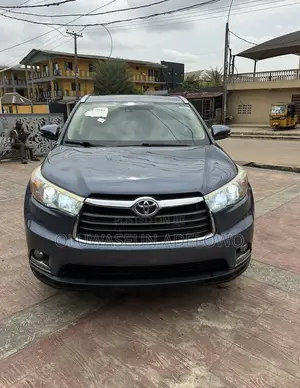 Toyota Highlander Limited 4dr SUV AWD (3.5L 6cyl 6A) 2014 Blue