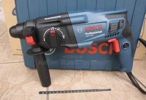 Bosch Professional GBH 220 Rotary Hammer Drill,