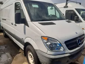 Mercedes-Benz Sprinter 2011 White