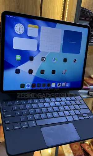 Apple iPad Pro 12.9 (2022) 128 GB Gray