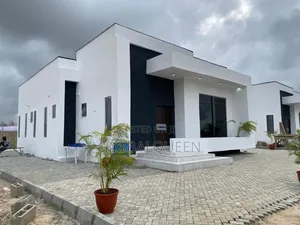 4bdrm Bungalow in Ayhomes Luxury Smart, Igando-Oloja for sale