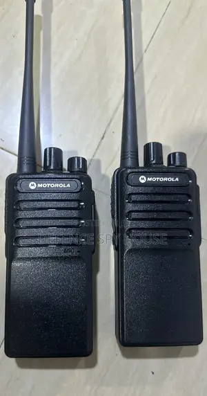 Motorola Two-way Radio Walkie Talkie Set – Long Range Communication