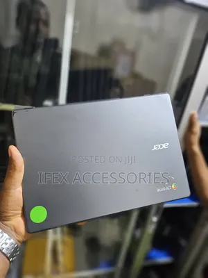 Laptop Acer 4GB HDD+SSD 32GB
