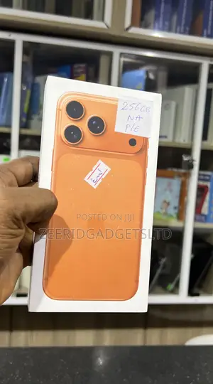 New Apple iPhone 17 Pro Max 256 GB Orange