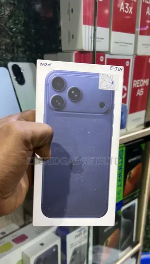 New Apple iPhone 17 Pro Max 256 GB Blue