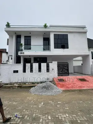 4bdrm Duplex in Ikota for sale