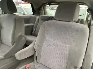 Toyota Sienna 2006 Silver