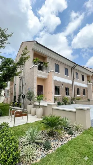 3bdrm Duplex in Rockvale Manors, Zone B for rent