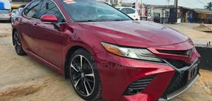 Toyota Camry 2018 Red