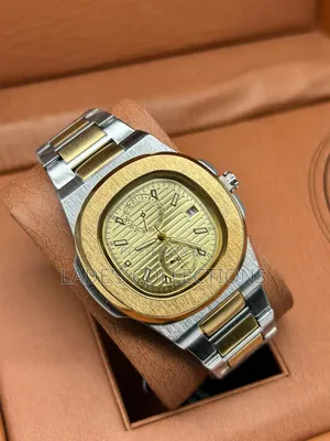 Quality Chained Strapped ( Patek Philippe Nautilus )