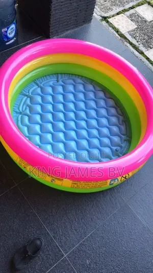 Mini Inflatable Swimming Pool – Fun Cool Relaxation for Kids