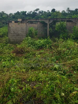 A 3 Bedroom Flat On A Full 1 Plot Of Land At Epe Lagos State