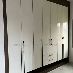 Closet and Wardrobes