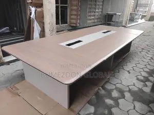 Executive Conference Table – Modern Boardroom Meeting Table for Office