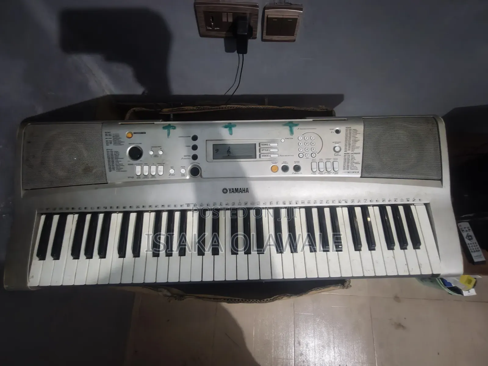 Yamaha Keyboard