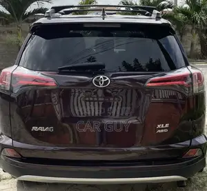 Toyota RAV4 XLE 4dr SUV AWD (2.5L 4cyl 6A) 2018 Burgundy