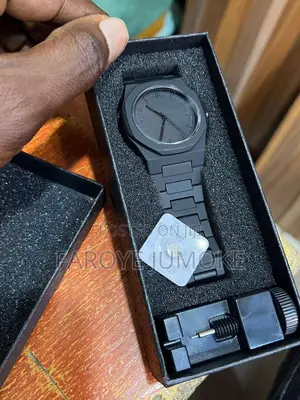 Valenzo Watch