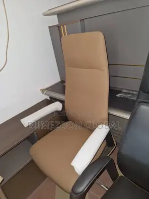 Executive Visitor Chair – High Back Leather Office Chair
