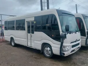 Hiace Coaster Busses For Rental Nationwide
