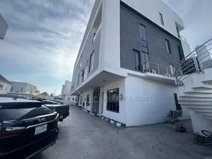 2bdrm Penthouse in Ologolo Lekki Lagos for rent
