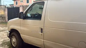 Ford E250 2013 White