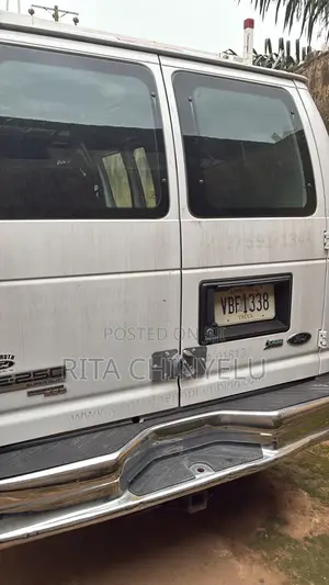 Ford E250 2013 White