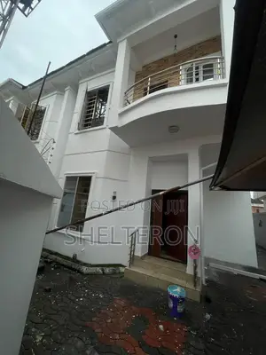 4bdrm Duplex in Orchid, Lagos Island / Lagos Island for sale