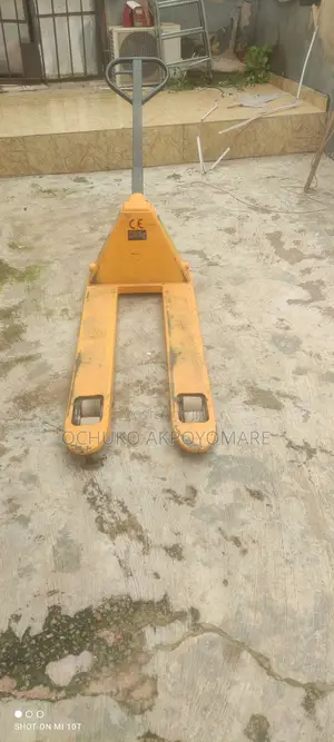 Manual Hydraulic Forklift Rent/Hire