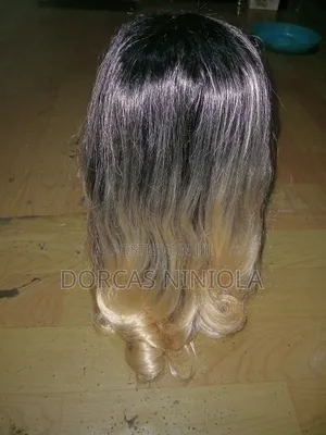 Bouncy Wig