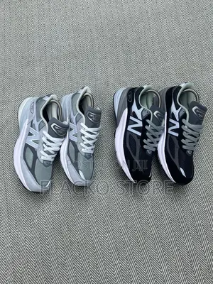 Original New Balance 990v6 Sneakers