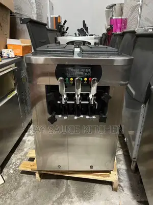 Ice Cream Machine 3 Nozzle