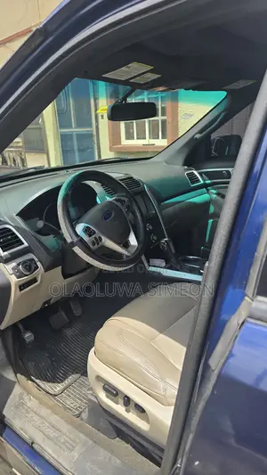 Ford Explorer XLT 4dr 4x4 (3.5L 6cyl 6A) 2012 Blue