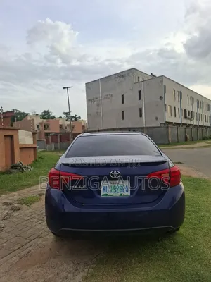 Toyota Corolla 2015 Blue