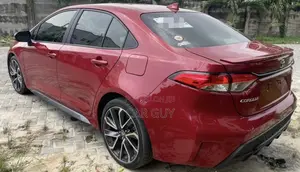 Toyota Corolla XSE 2020 Red