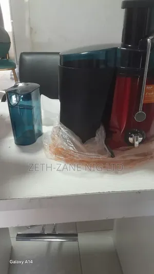 Juice Extractor
