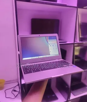 Laptop Samsung Chromebook Plus 4GB Intel Core i5 SSD 32GB