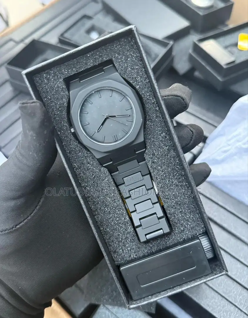 Valenzo Plastic Watch