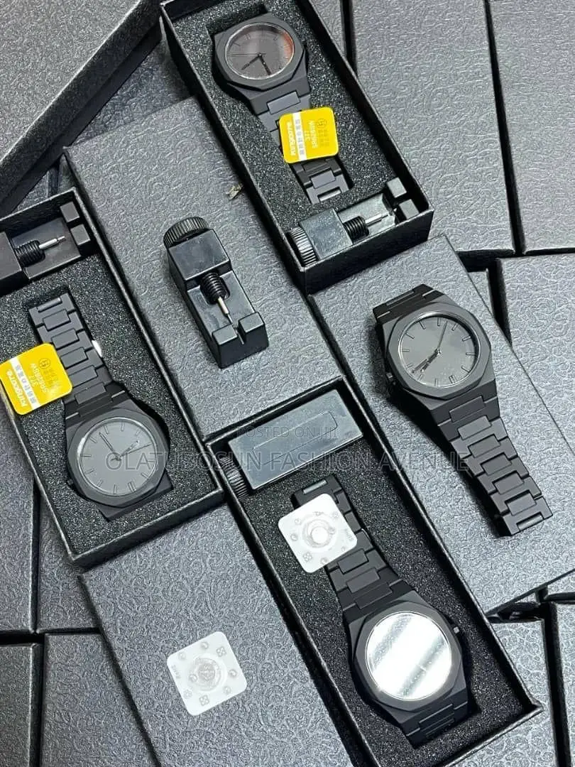 Valenzo Plastic Watch