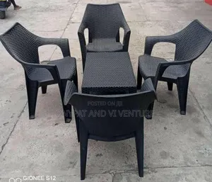 Quality Restaurants Table and Chairs