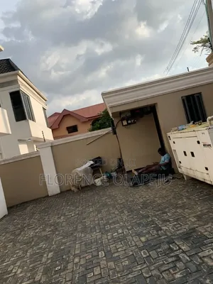 Furnished 5bdrm Duplex in Oluyole Estate for sale