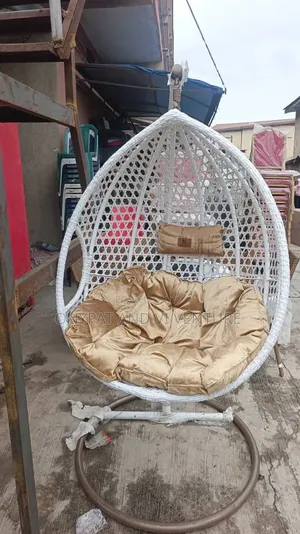 Quality Garden Outdoor Indoor Hanging Swing
