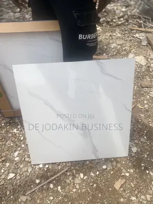 60x60 Glossy White Carara Floor Tile