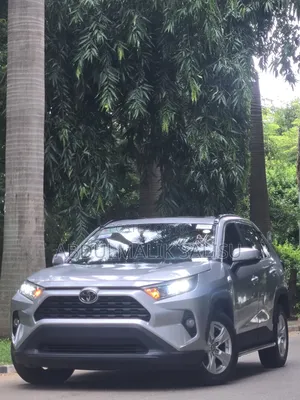 Toyota RAV4 2019 Silver