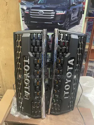 Front Gille Toyota Landcruser Prado 2022 Model With Led Light