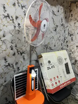 18” Solar Rechargeable Fan With 20w Solar Panel Led Bulbs