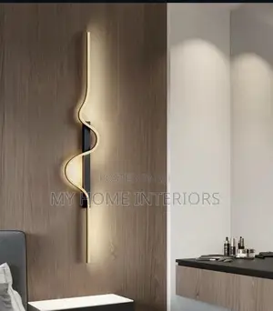 Modern Decoration Line Wall Light