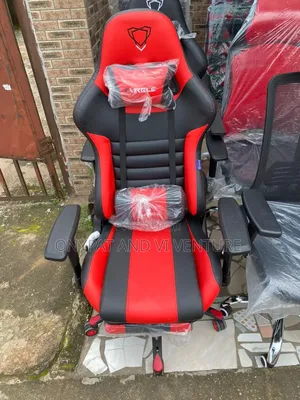 Classic Office Swivel Gaming Chair